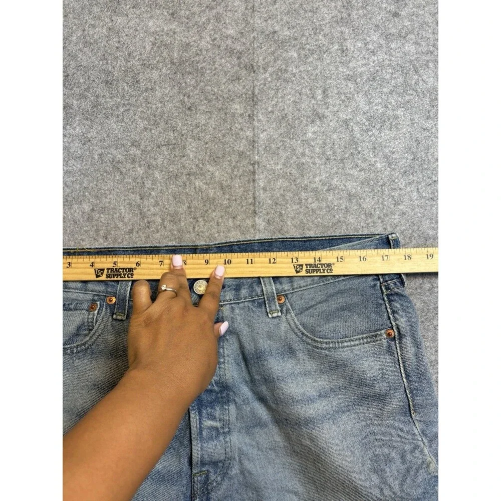 Levis 501 Jeans Mens 31 T Blue Button Fly Denim Pants Faded Work Distressed